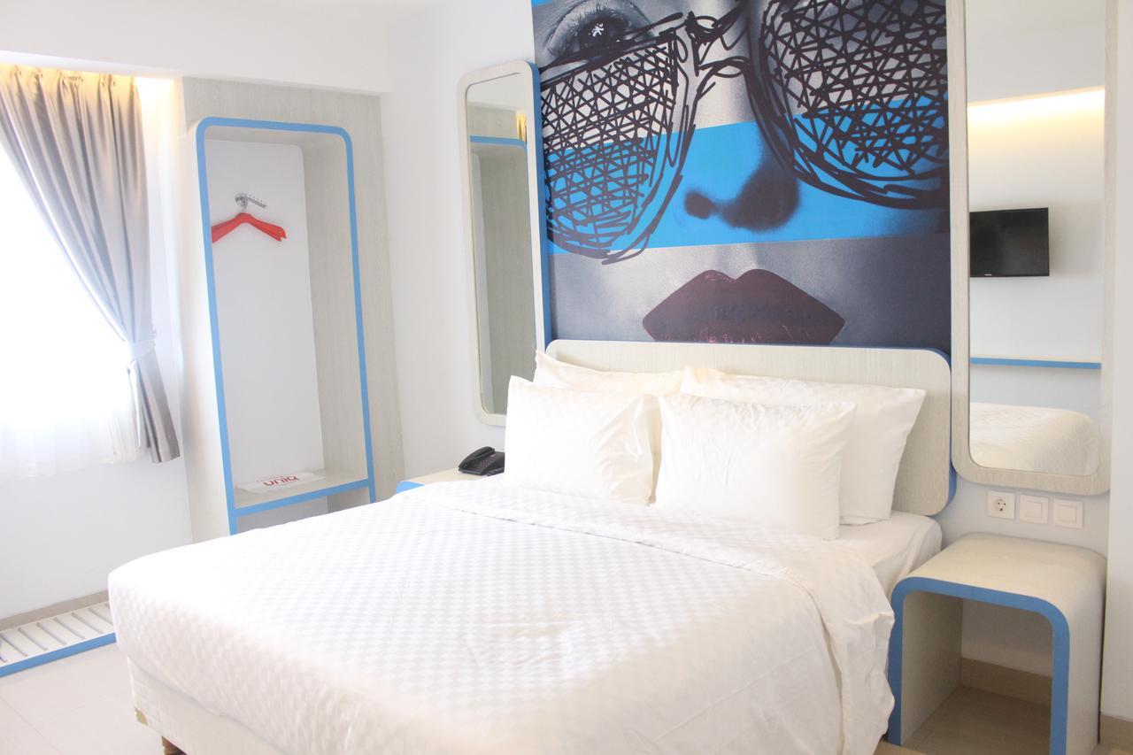 Uniq Hotel Джокьякарта Экстерьер фото