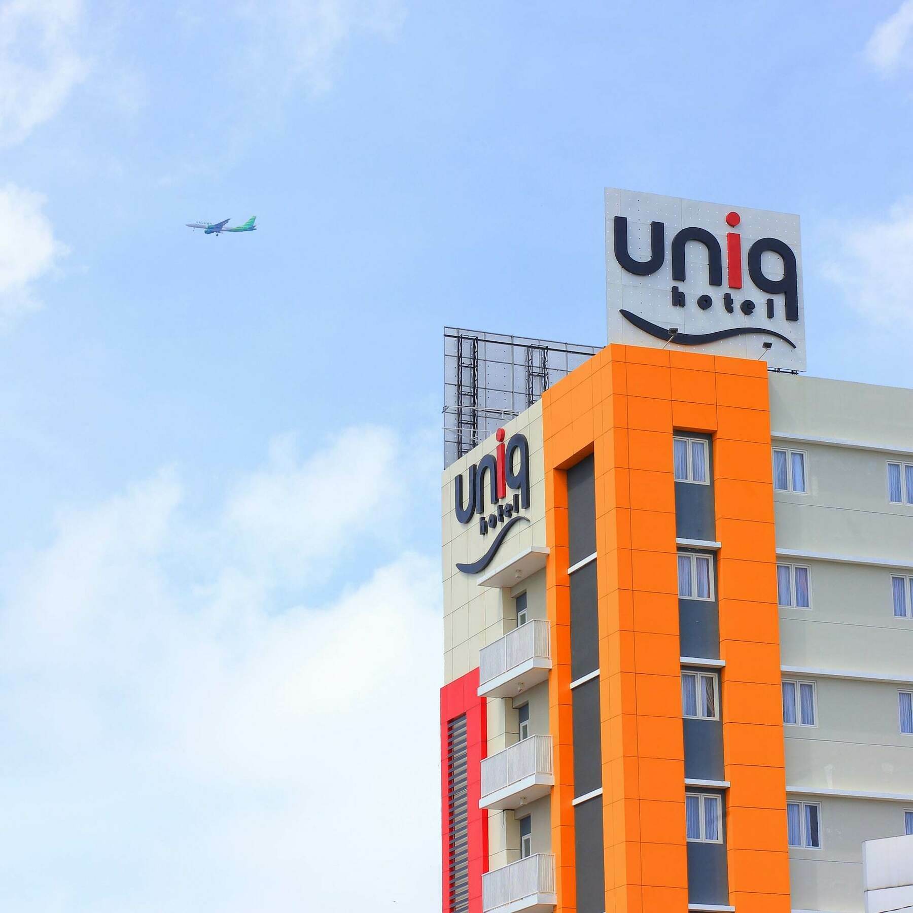 Uniq Hotel Джокьякарта Экстерьер фото